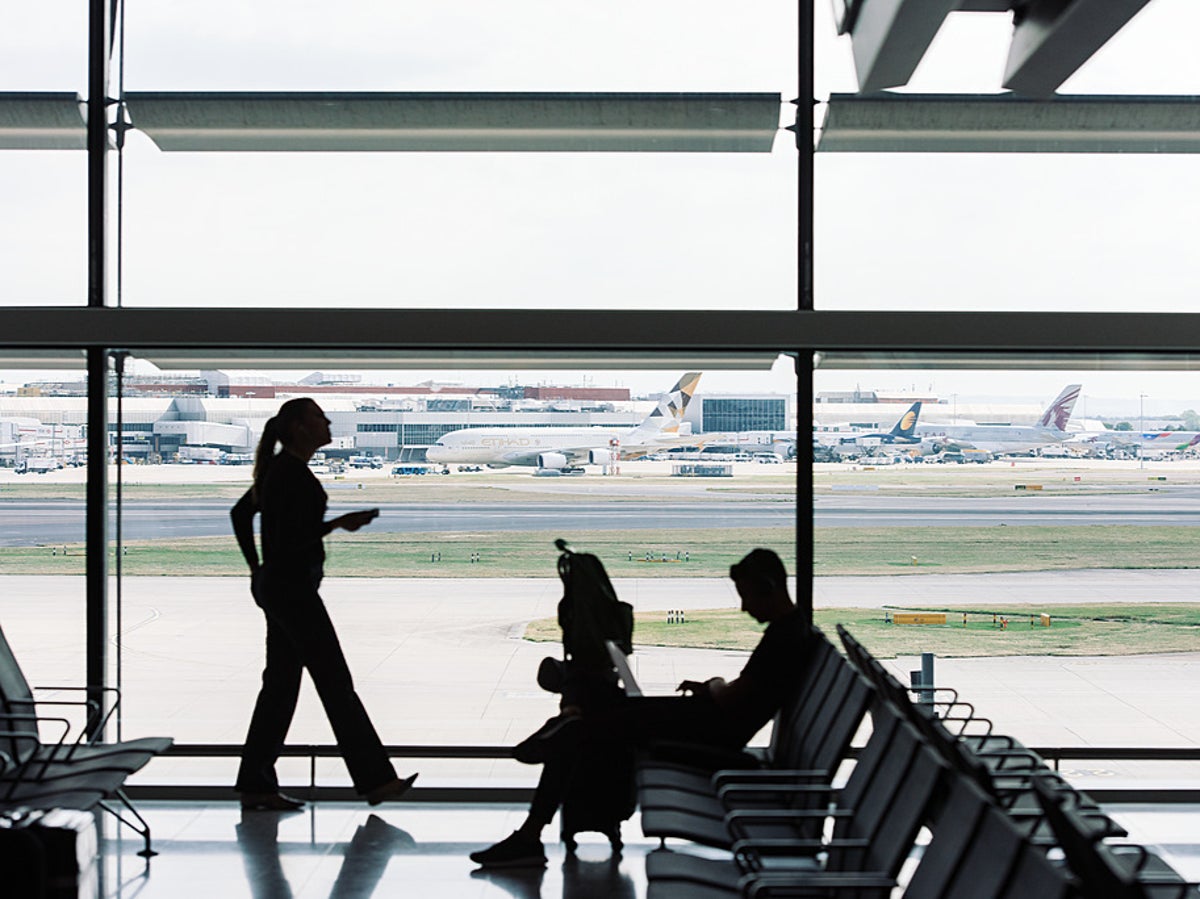 Heathrow breaks winter passenger record with 200,000 people per day but May strike action looms
